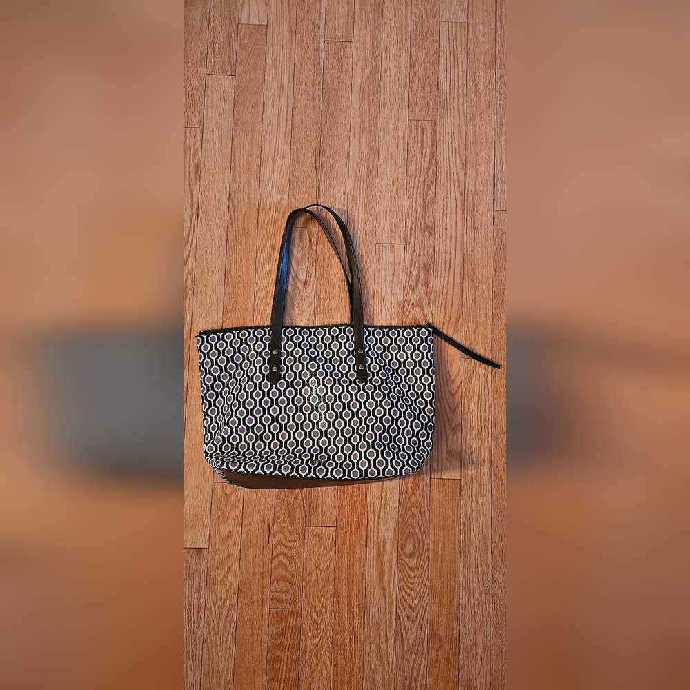 Fossil purse